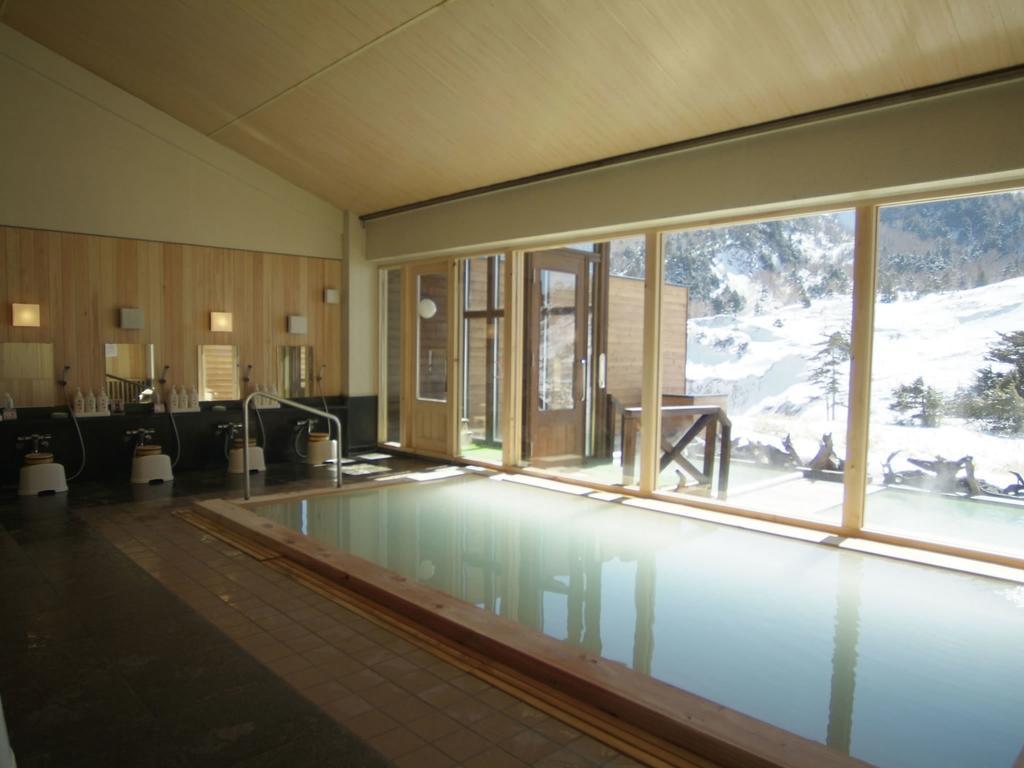 Manza Juraku All-Inclusive Hotel Tsumagoi Exterior photo